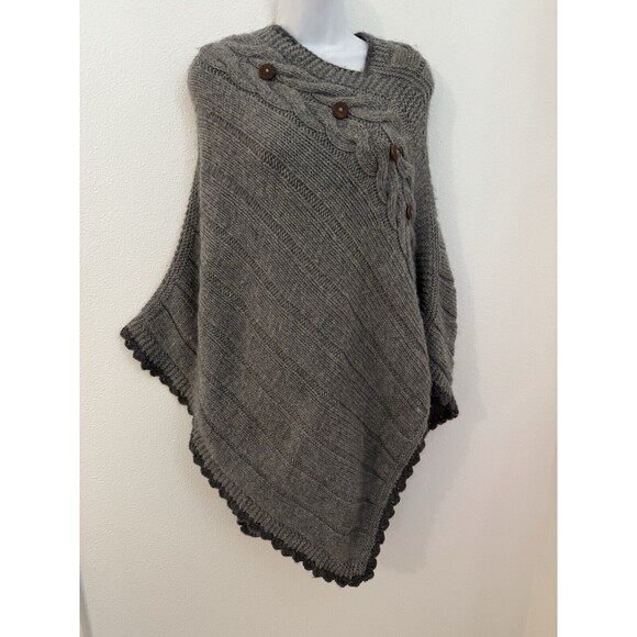 Poncho Cape Soft Wool Women Gray Chunky Knit Buttons Boho Lagonlook  Minimalist - Picture 2 of 5